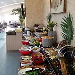 La Bella Hotel