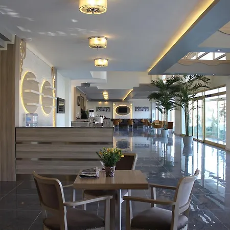 La Bella 2* آلاشهر